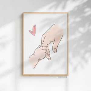 holding hands baby & mama